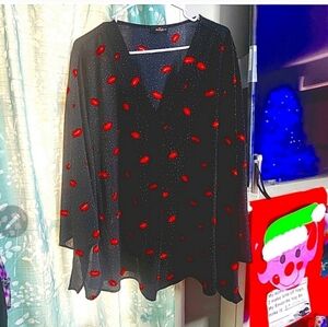 Asoph lips blouse 3x